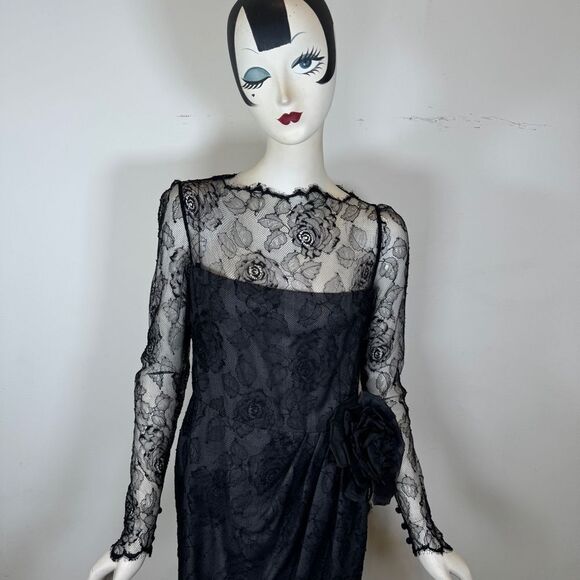 Vintage 1970s Bill Blass Lace Cocktail Dress - Picture 2 of 16